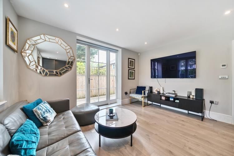 Property photo 3 of 26