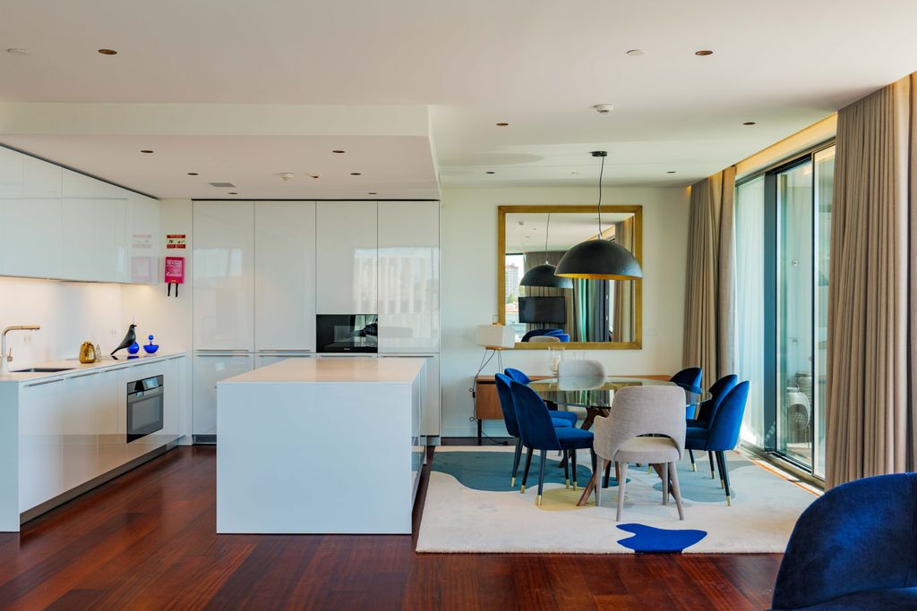 Property photo 3 of 31