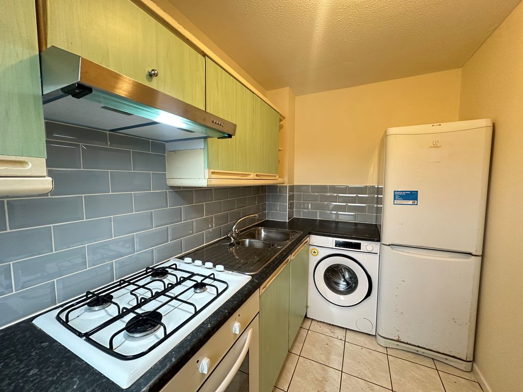 Property photo 3 of 8 Front