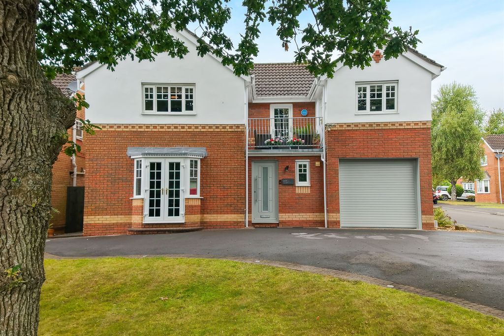 Property photo 1 of 34