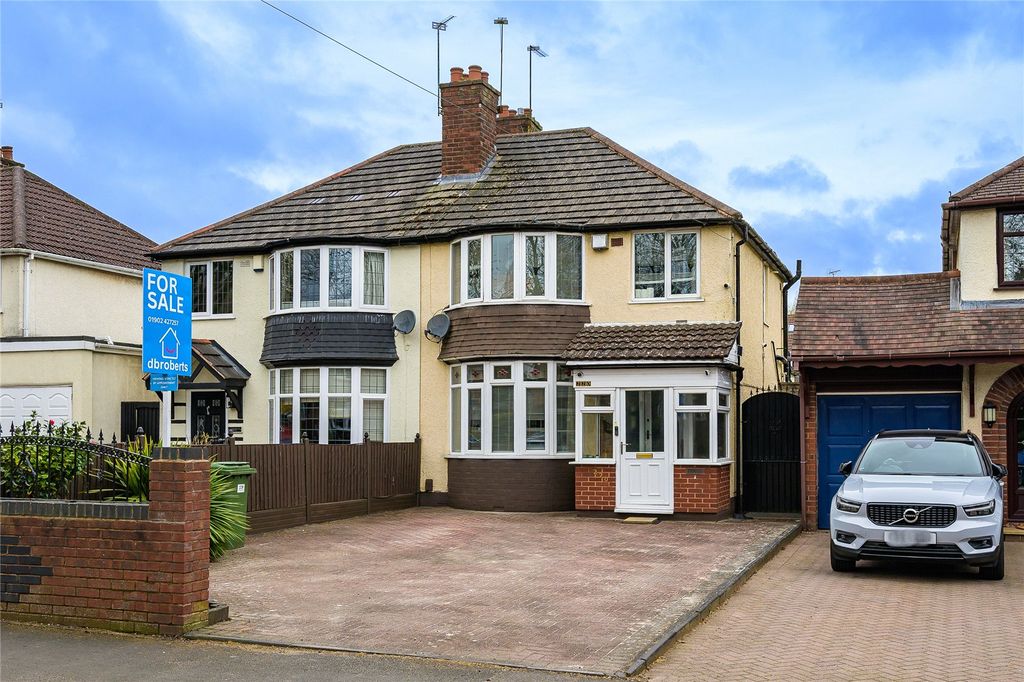 Property photo 1 of 25 Picture No. 03