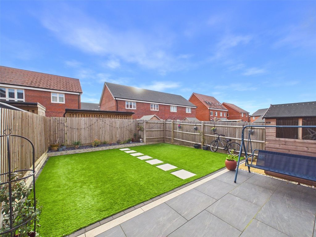 Property photo 2 of 14 Picture No. 03