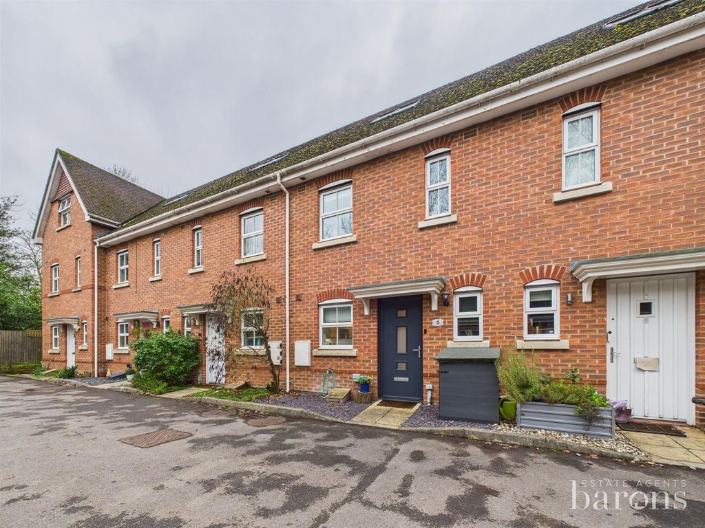 Property photo 1 of 22 Cam05500G0-Pr0119-Still008.Jpg