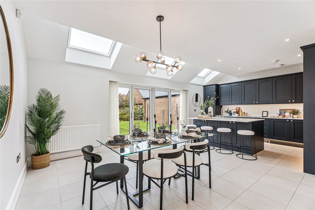 Property photo 3 of 11 Indicative Internal