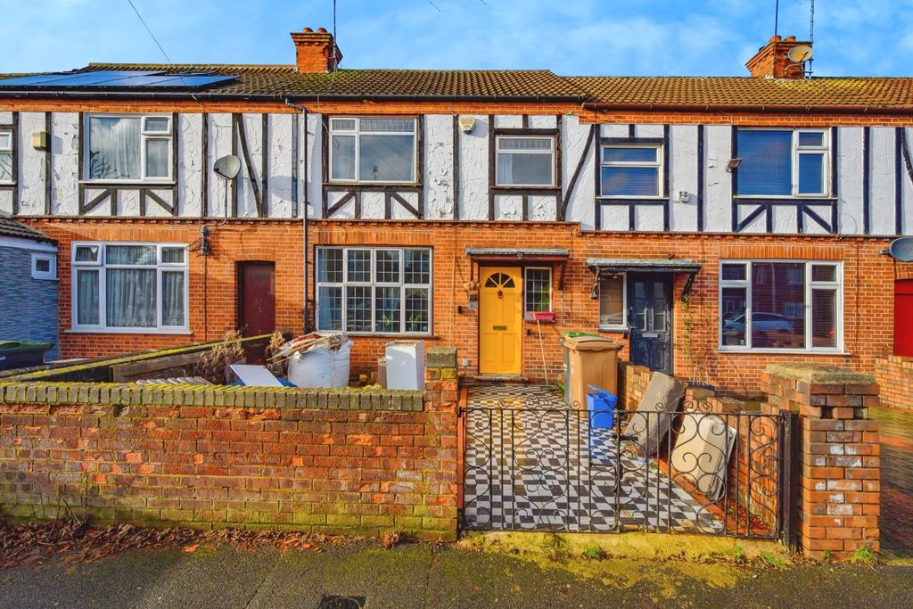 Property photo 1 of 17 Pbox-Img.Jpg