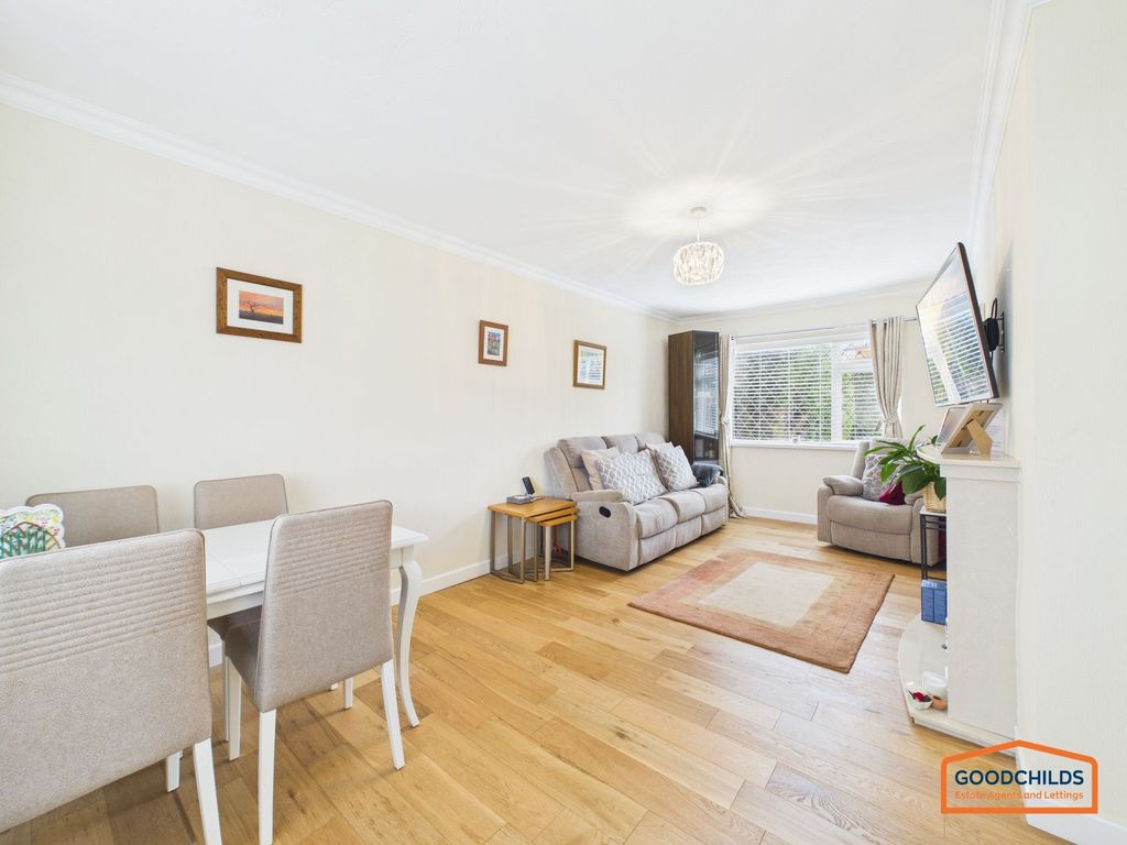 Property photo 3 of 18