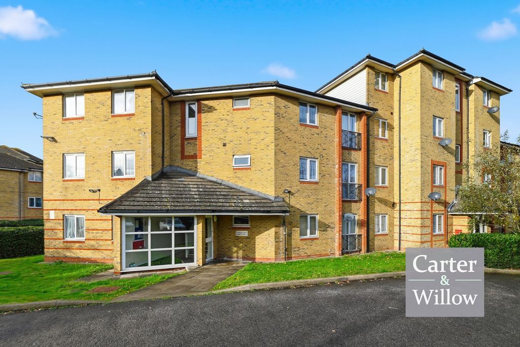 Property photo 1 of 9