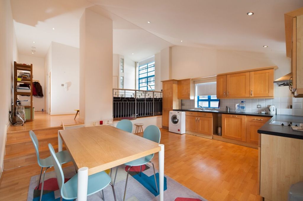 Property photo 2 of 17 _D7C6764