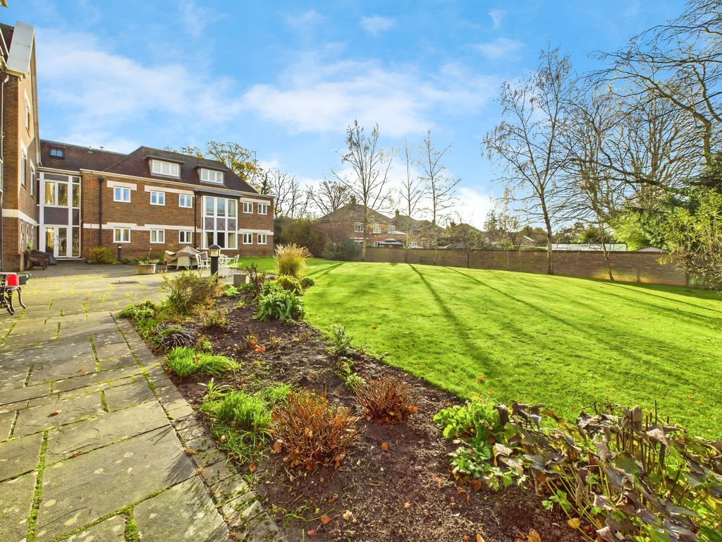 Additional image 19 of 2 bed flat for saleKentwyns Place, Kentwyns Drive, Horsham RH13