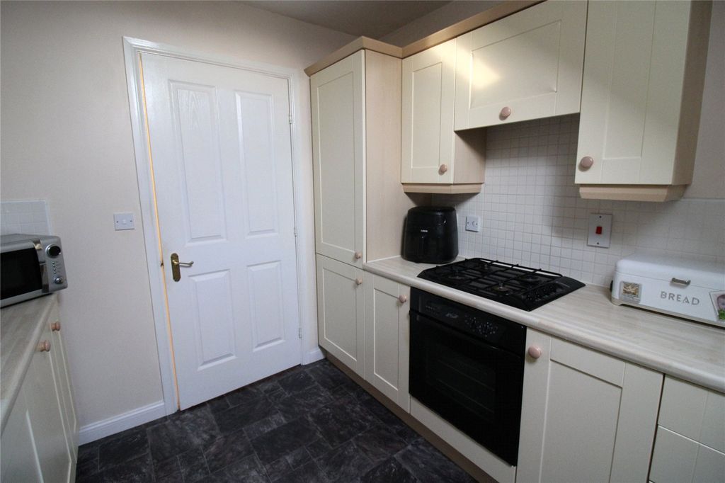 Property photo 3 of 10 Picture No. 20