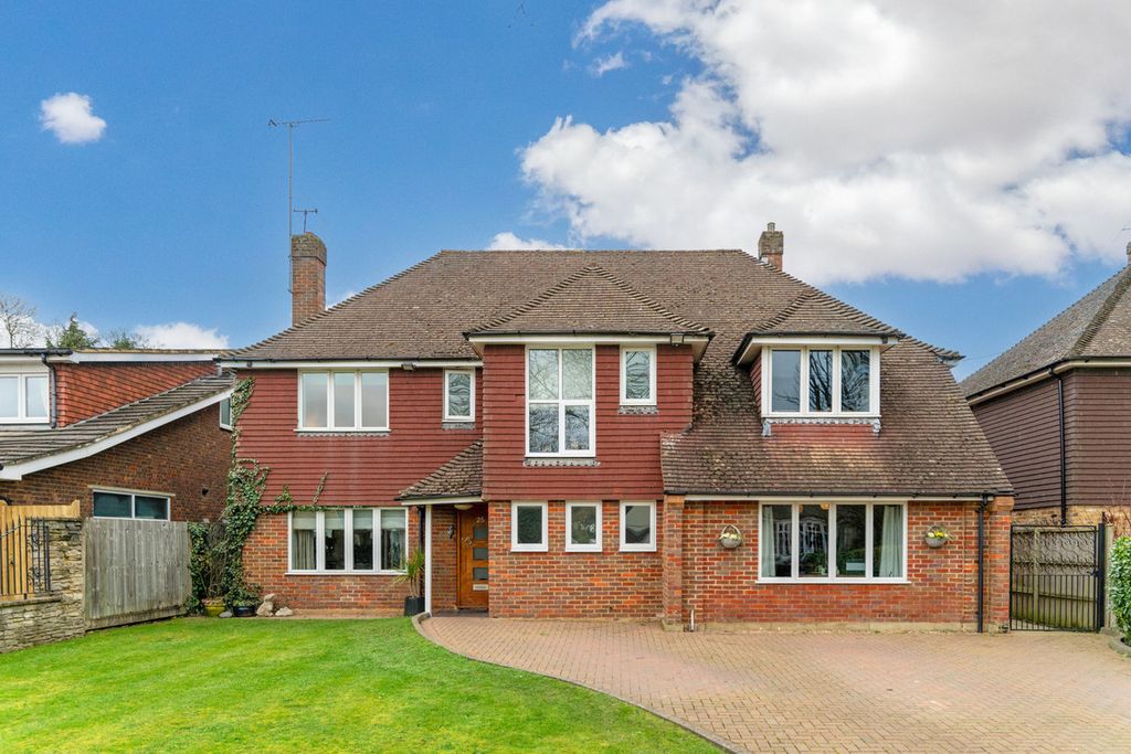 Property photo 1 of 20