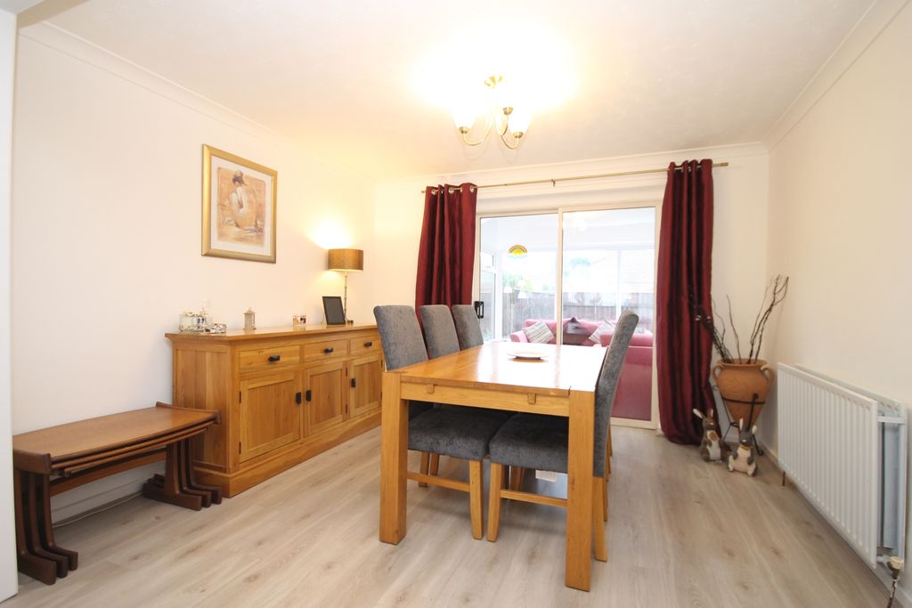 Property photo 3 of 17 Img_8959