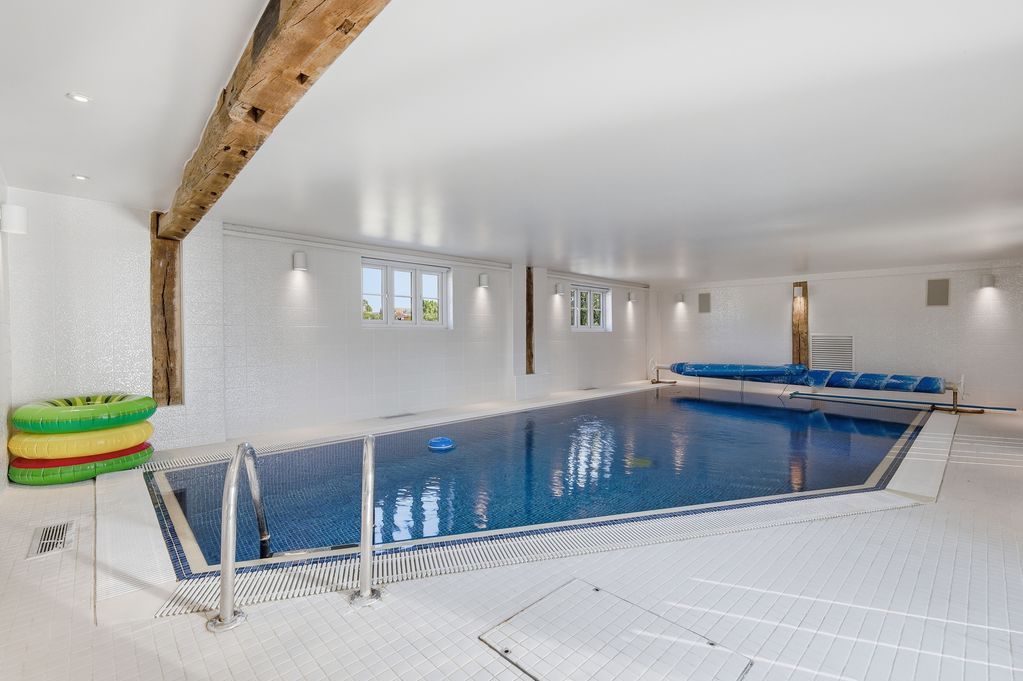 Additional image 33 of 5 bed barn conversion for saleThe Barn, Church Street, Billericay CM11