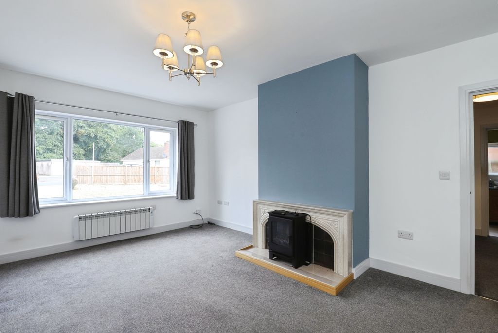 Property photo 2 of 16 Image 1