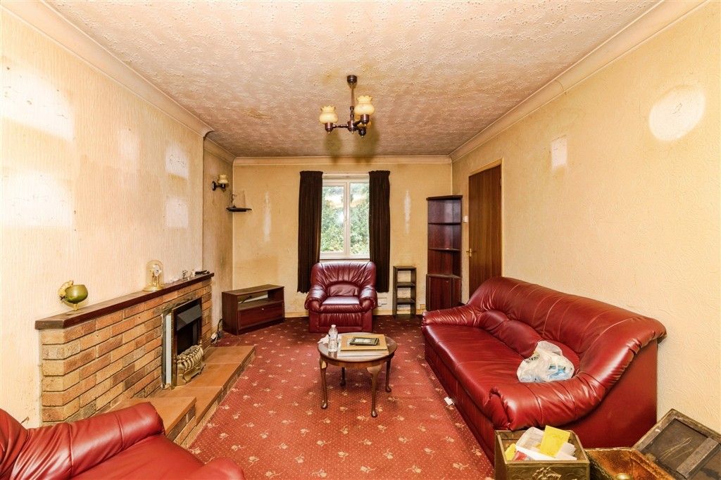 Property photo 2 of 5