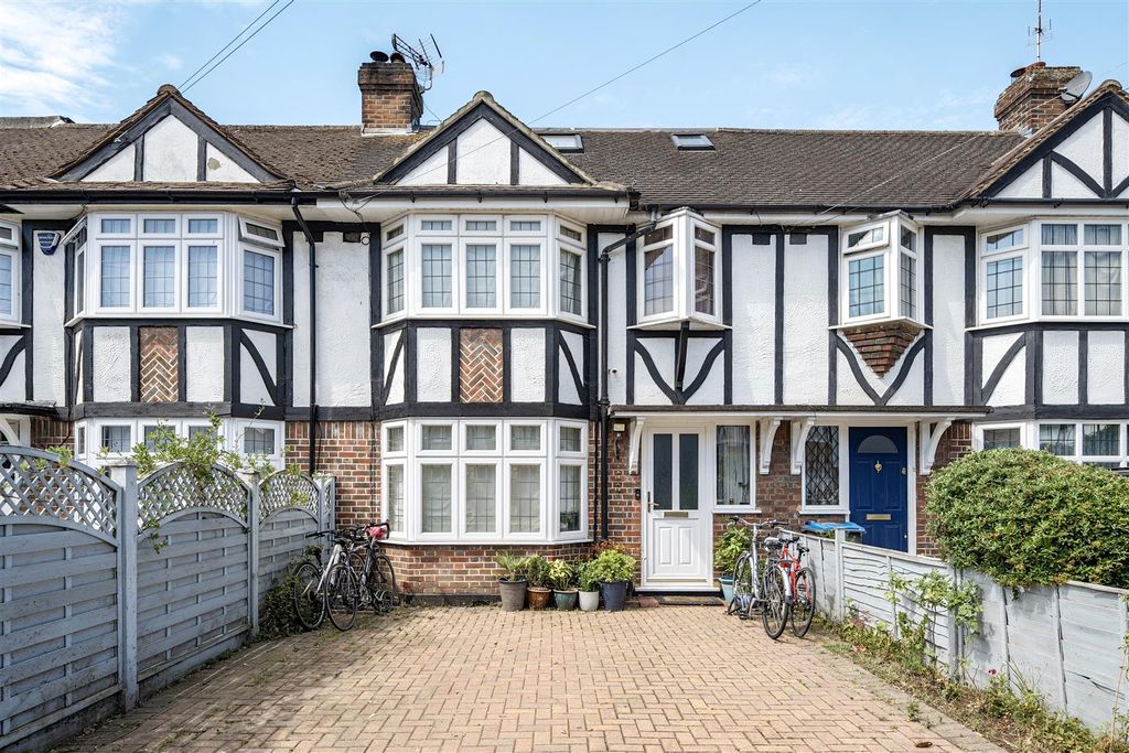 Property photo 1 of 19