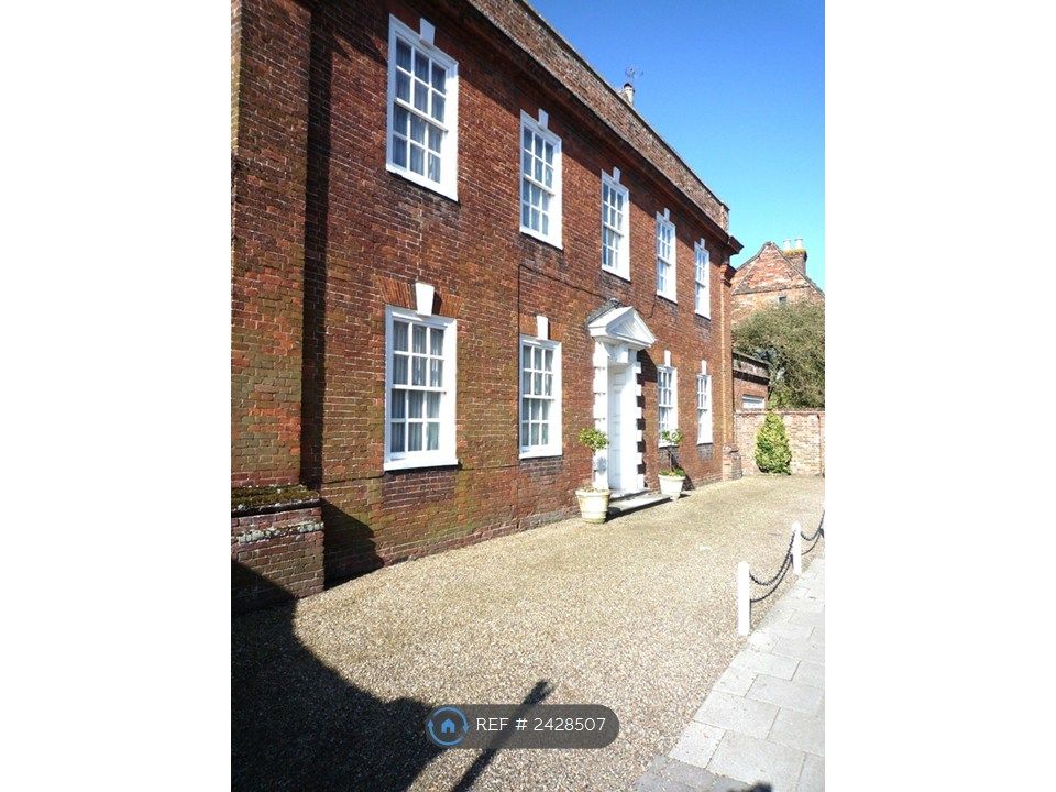 Property photo 2 of 8 Side