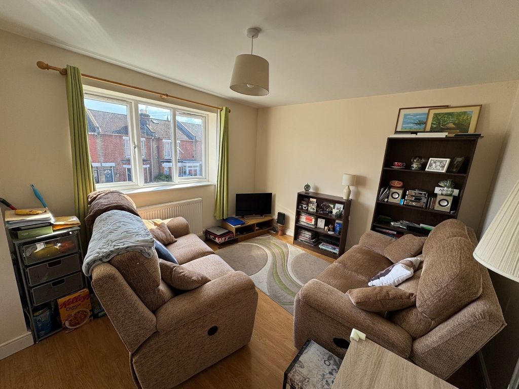 Property photo 3 of 9 Picture No. 07