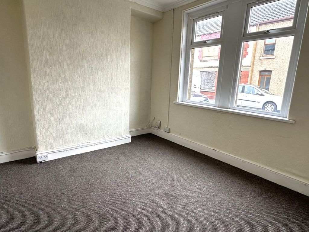 Property photo 2 of 9 Not Specified