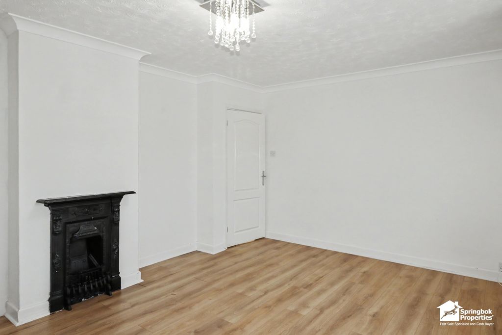 Property photo 2 of 16 Image 1