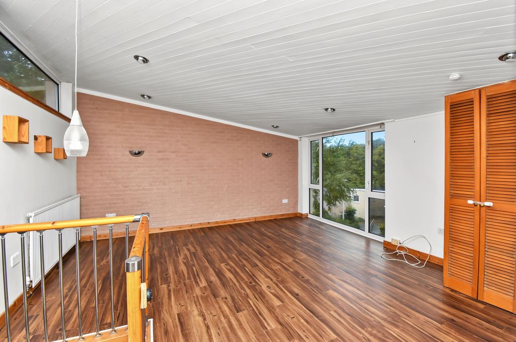 Property photo 2 of 16 Lounge/Dining Angle 1