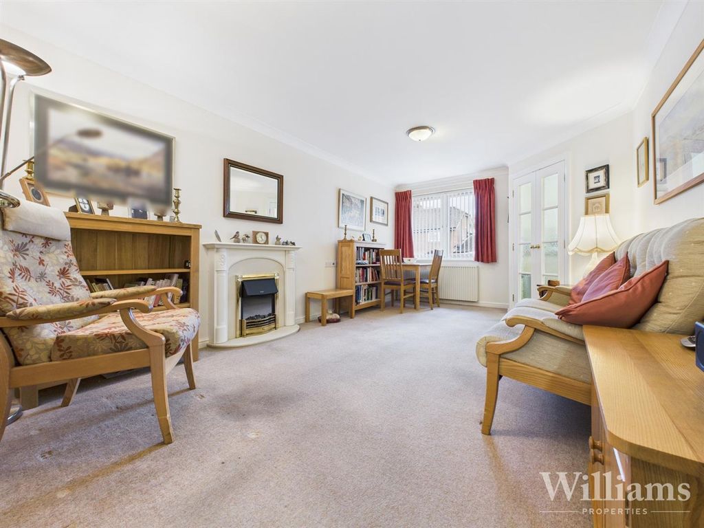 Property photo 2 of 11 Cam02861G0-Pr0512-Still012.Jpg