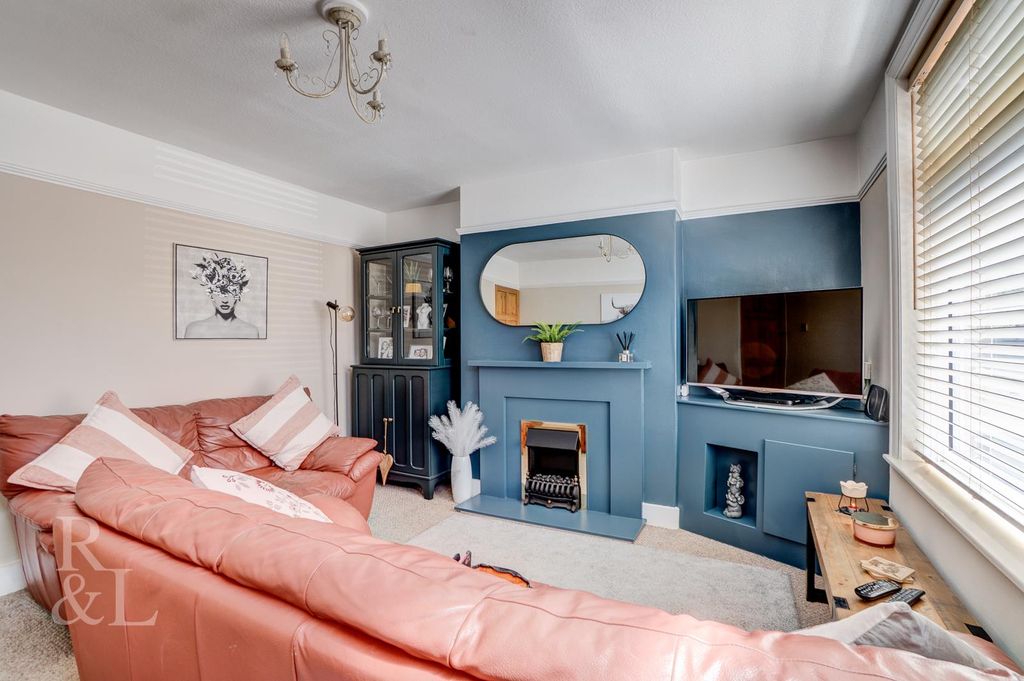 Property photo 3 of 17 B (14).Jpg