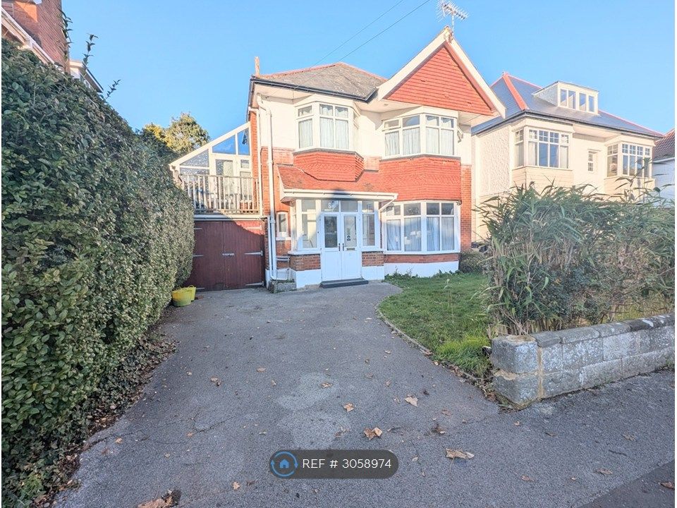 Property photo 1 of 8 Front