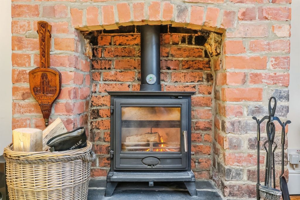 Property photo 3 of 18