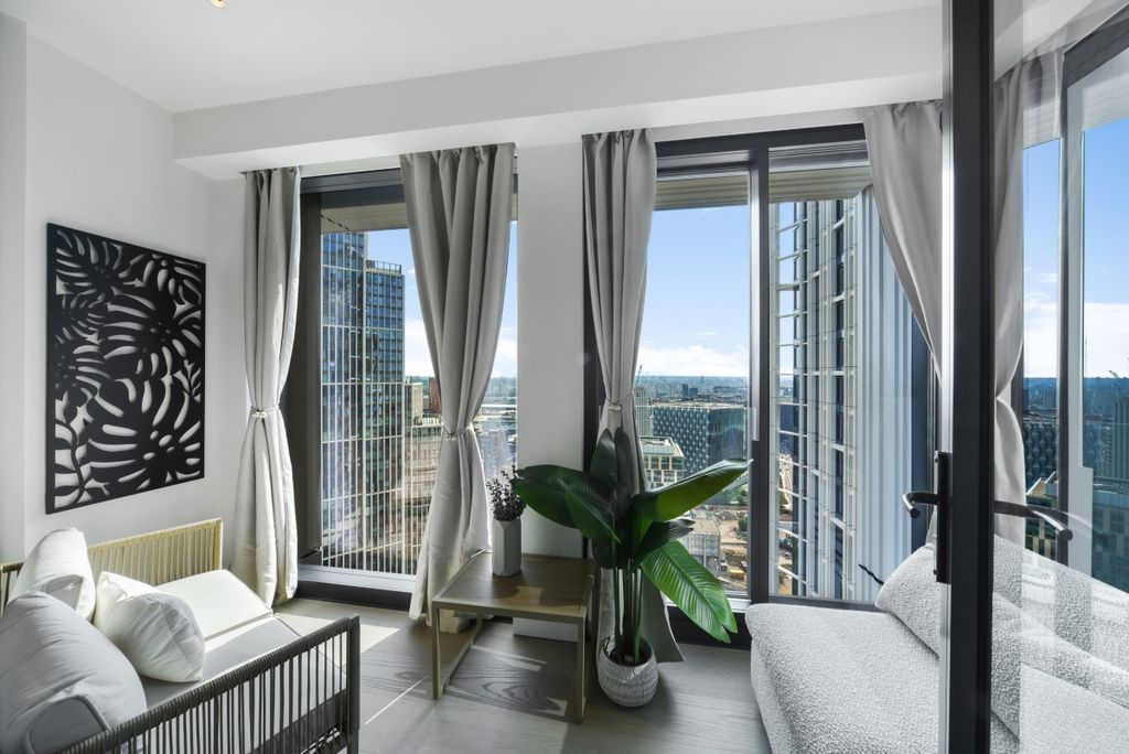 Property photo 3 of 11 Dsc_6059