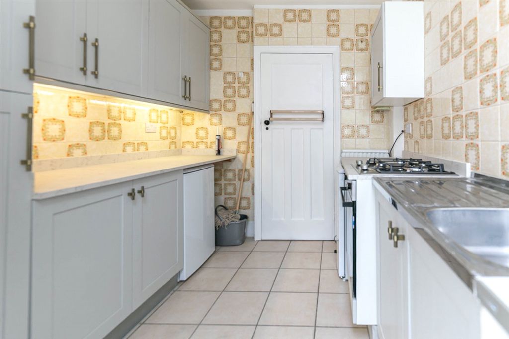 Property photo 2 of 12 Picture No. 05