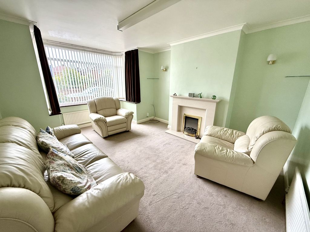 Property photo 3 of 11 Img_8354