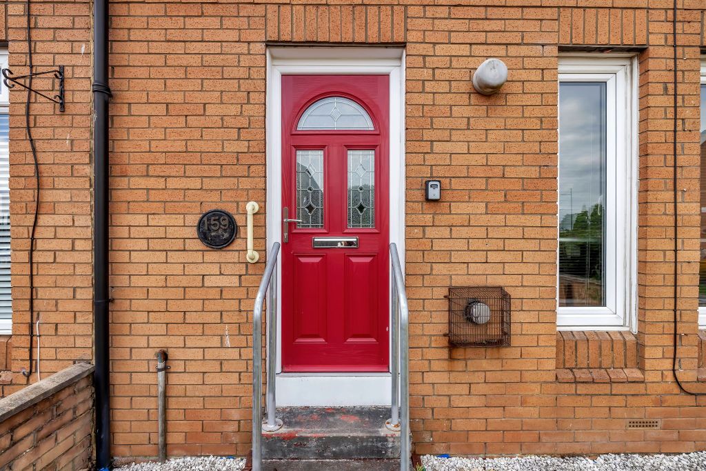 Property photo 3 of 27