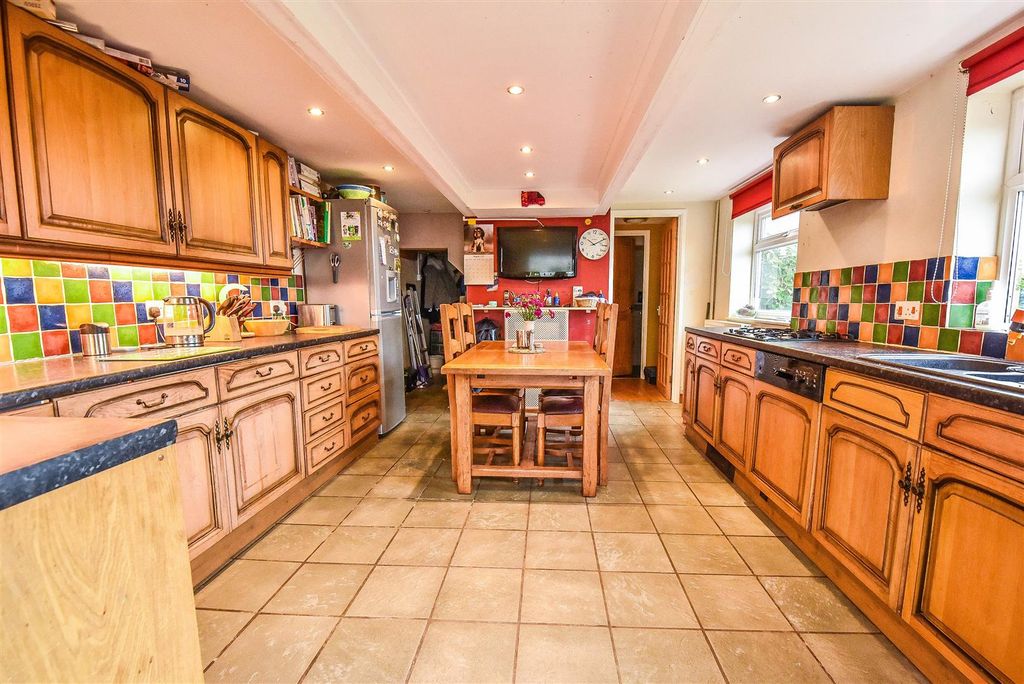 Property photo 3 of 29 Cp4_0433.Jpg