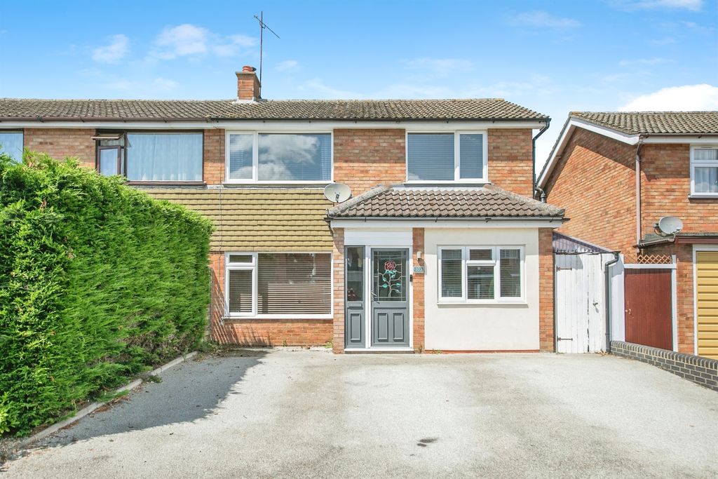 Property photo 1 of 16