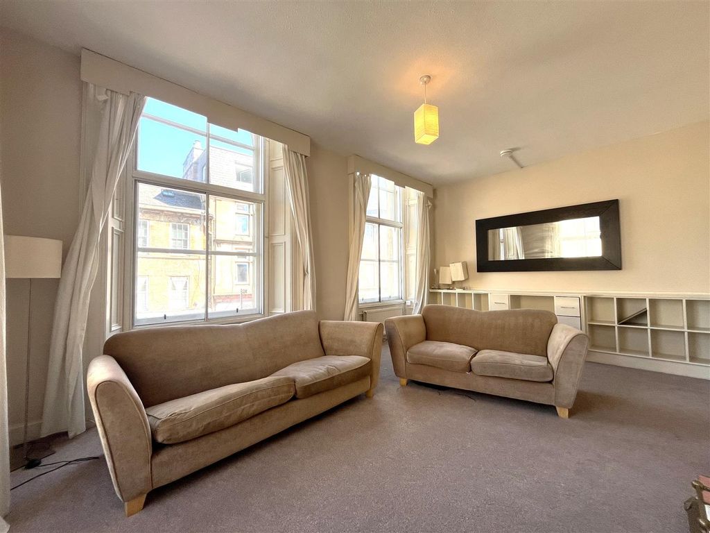 Property photo 3 of 13 3.Jpg