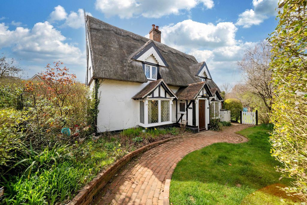 Property photo 1 of 18