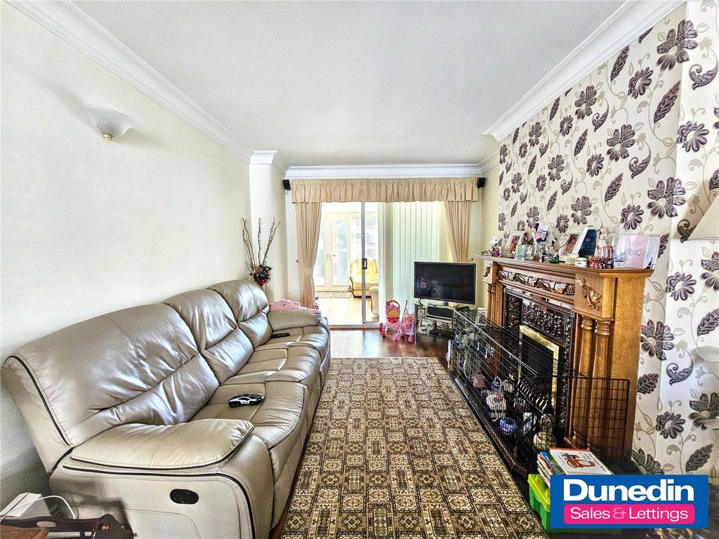 Property photo 3 of 20 Picture No. 16