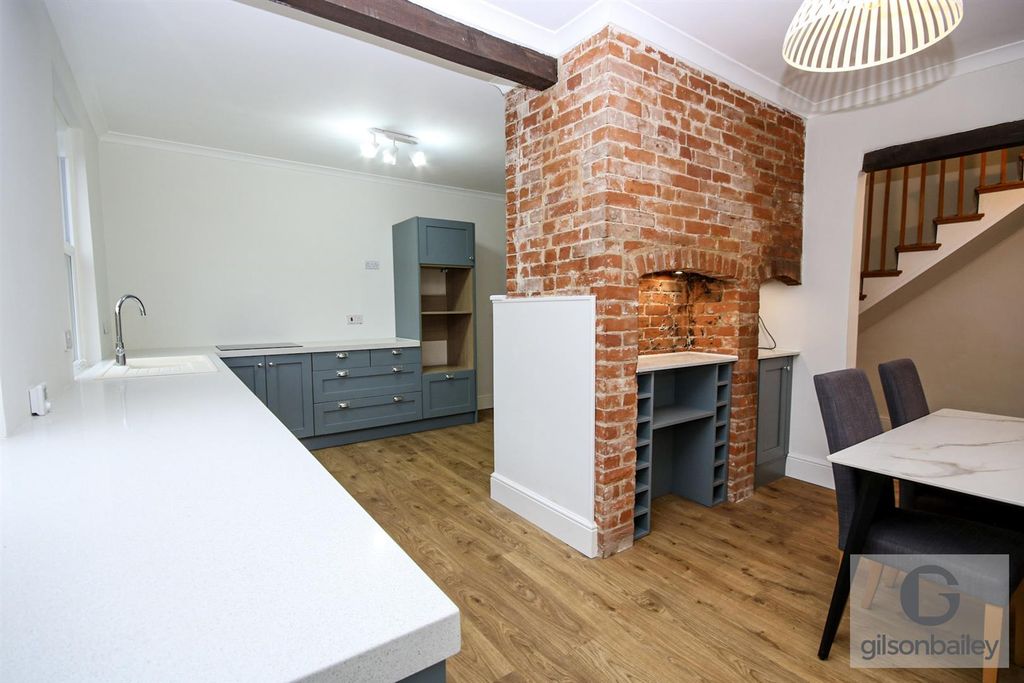 Property photo 2 of 22 17-Img_8164.Jpg