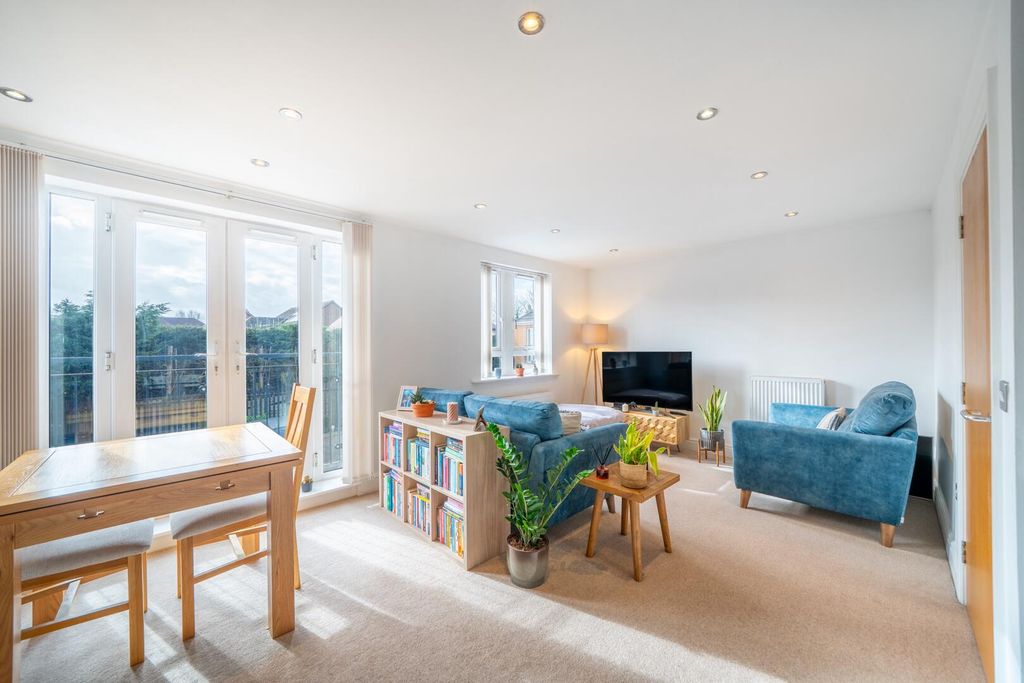 Property photo 3 of 13 Living Room