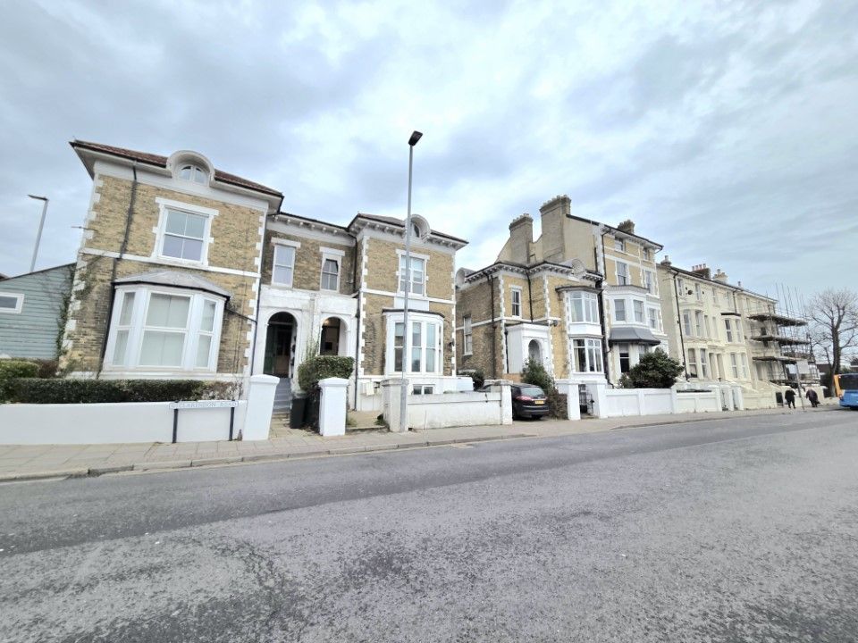 Property photo 1 of 4
