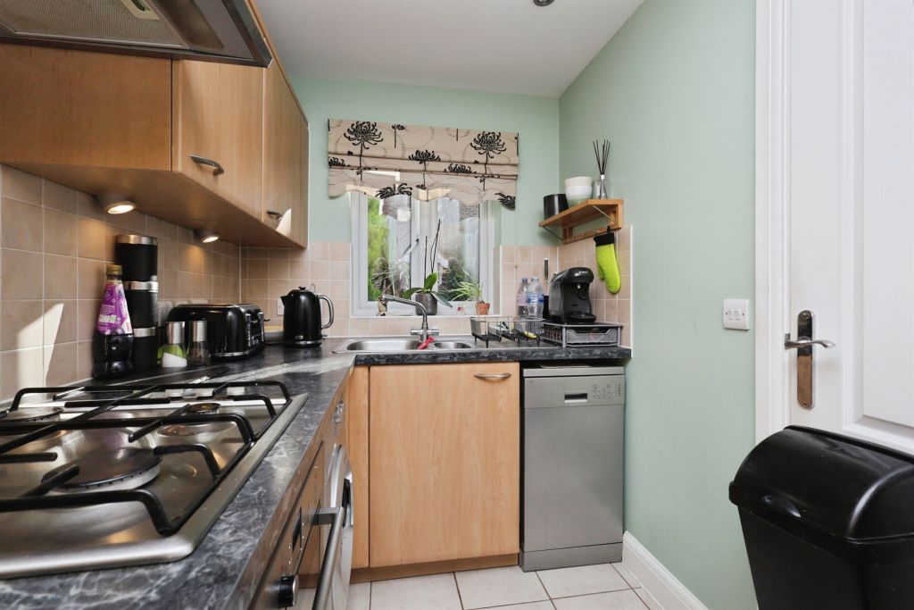 Property photo 3 of 13