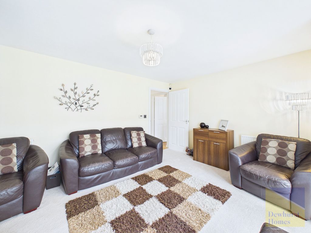 Property photo 3 of 19