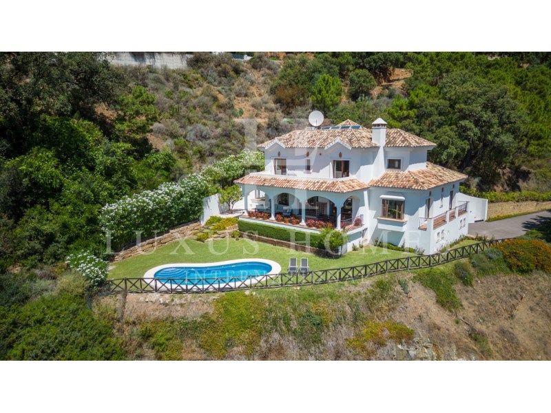 Property photo 1 of 67