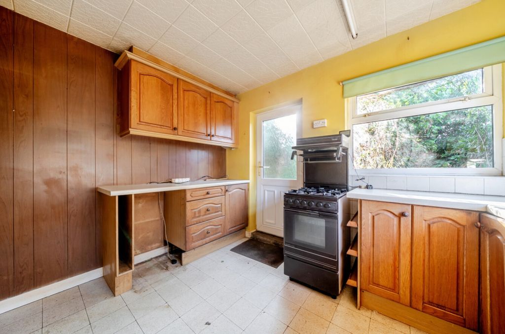 Property photo 3 of 10 1512841-9-1A03F1d6Dedfb-1