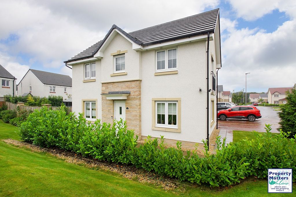 Property photo 1 of 25 3 Bedroom Detached Villa