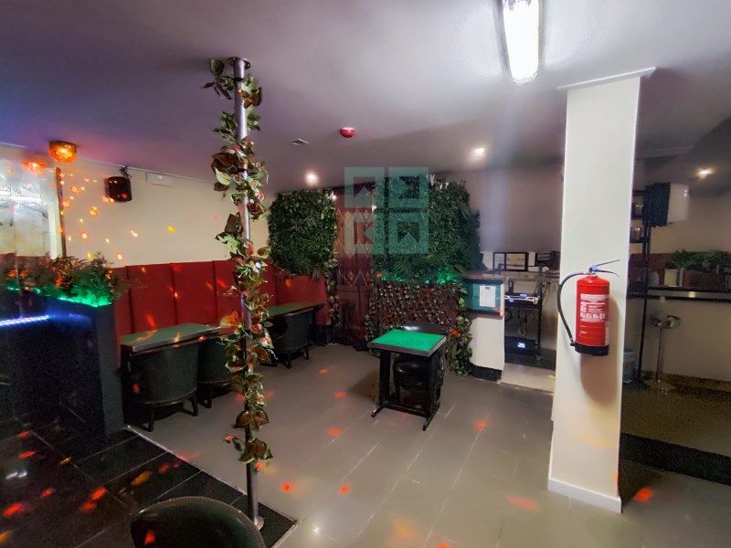 Property photo 1 of 37