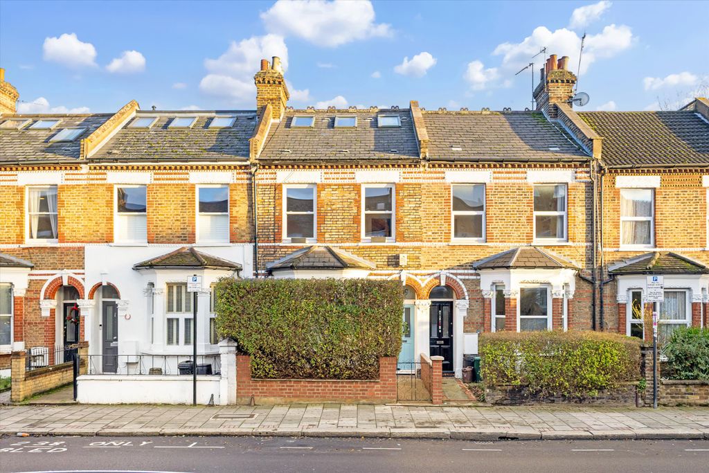 Property photo 1 of 13 Image