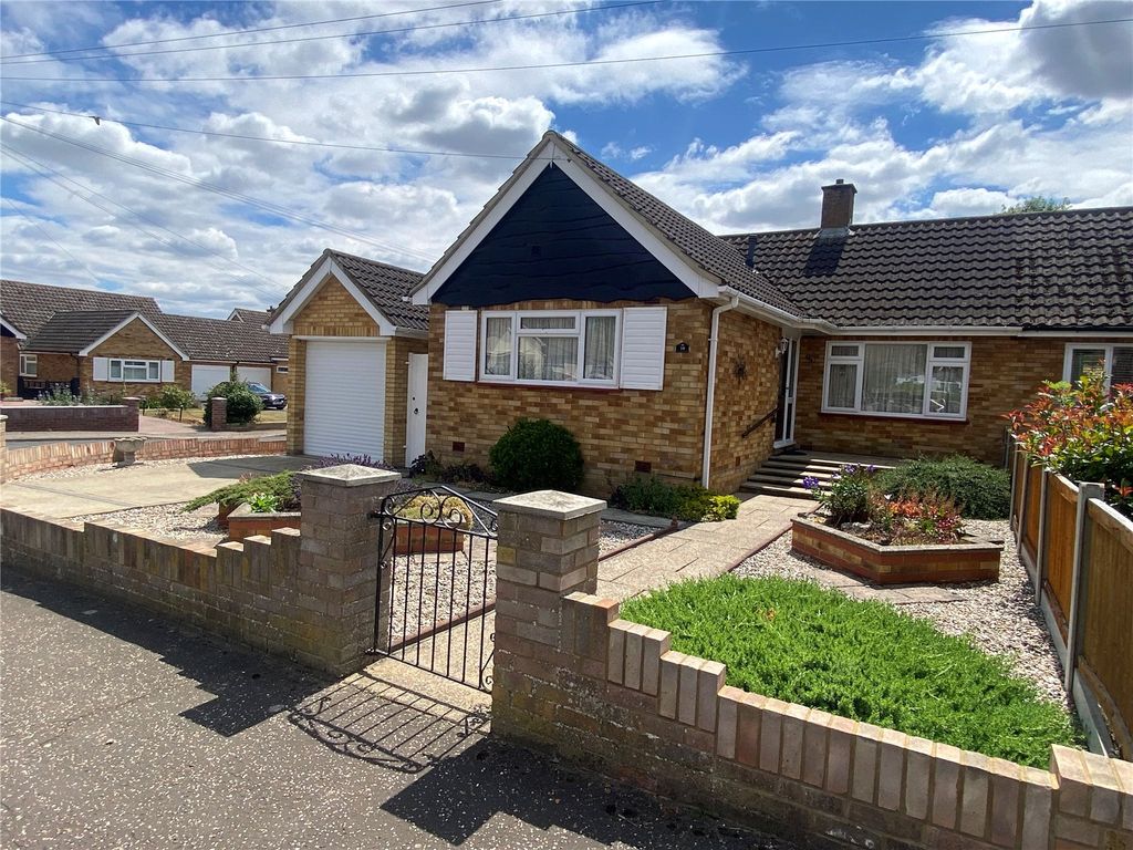Property photo 1 of 5 Front