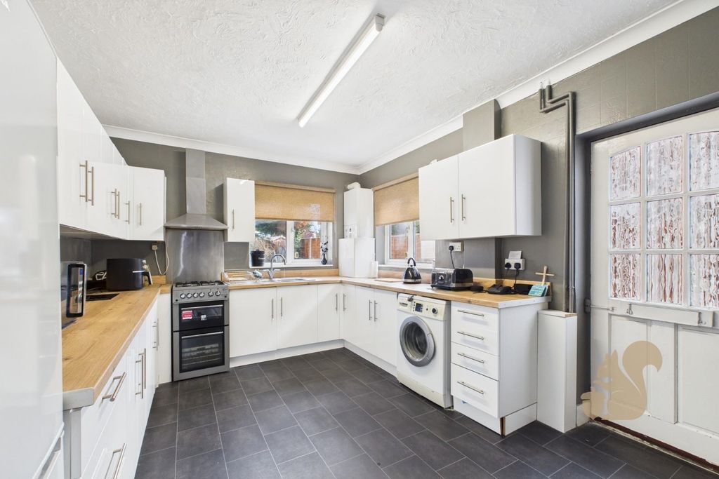 Property photo 2 of 20 Cam01659G0-Pr0611-Still007.Jpg